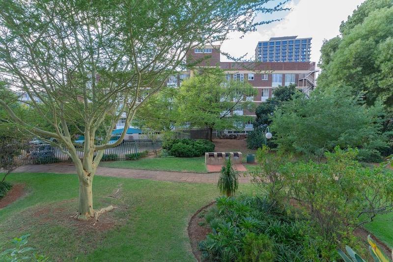 2 Bedroom Property for Sale in Bedford Gardens Gauteng