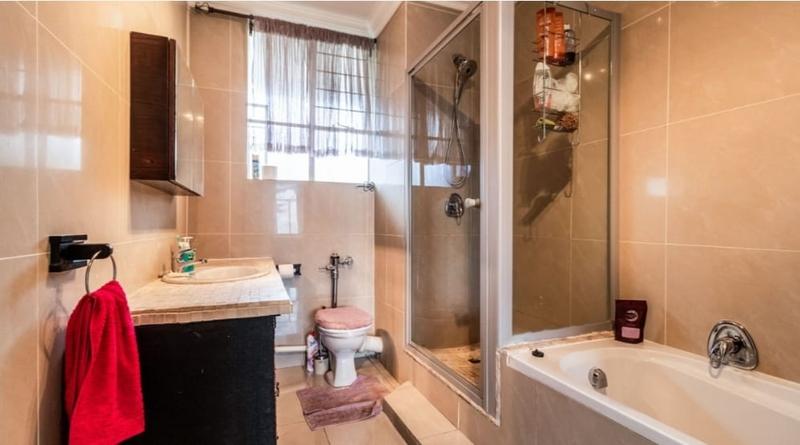 1 Bedroom Property for Sale in Bedford Gardens Gauteng