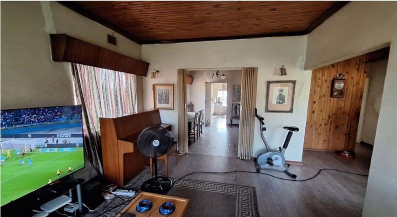4 Bedroom Property for Sale in Wychwood Gauteng