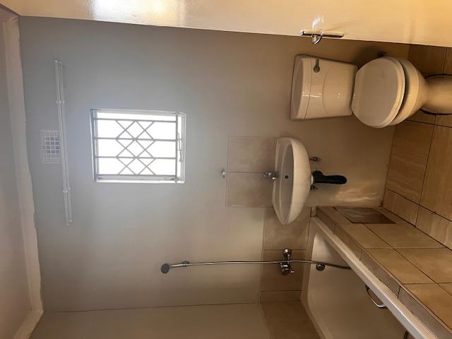 2 Bedroom Property for Sale in Windmill Park Gauteng