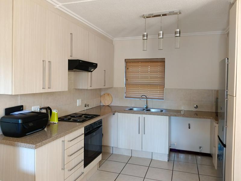 2 Bedroom Property for Sale in Broadacres Gauteng