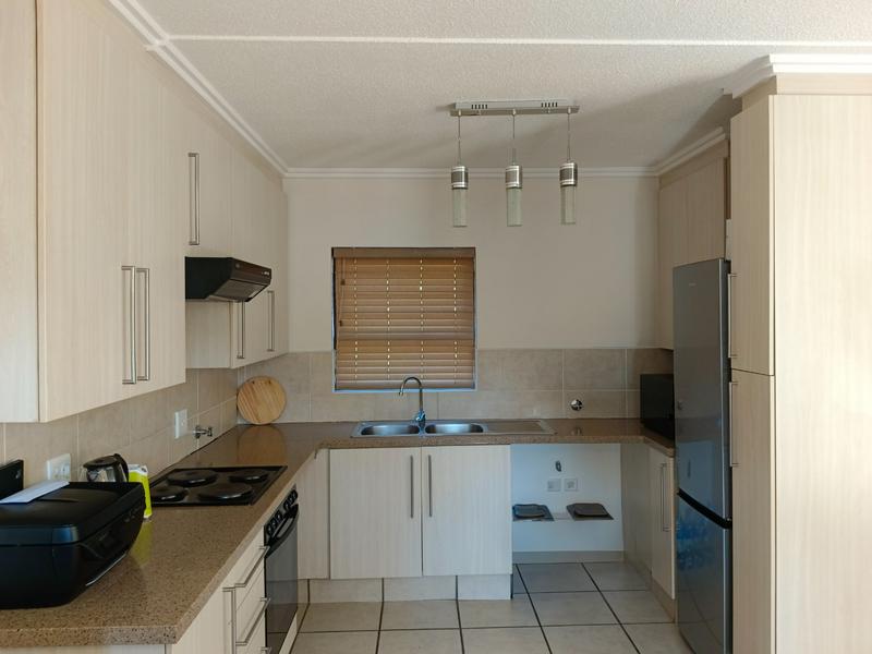 2 Bedroom Property for Sale in Broadacres Gauteng
