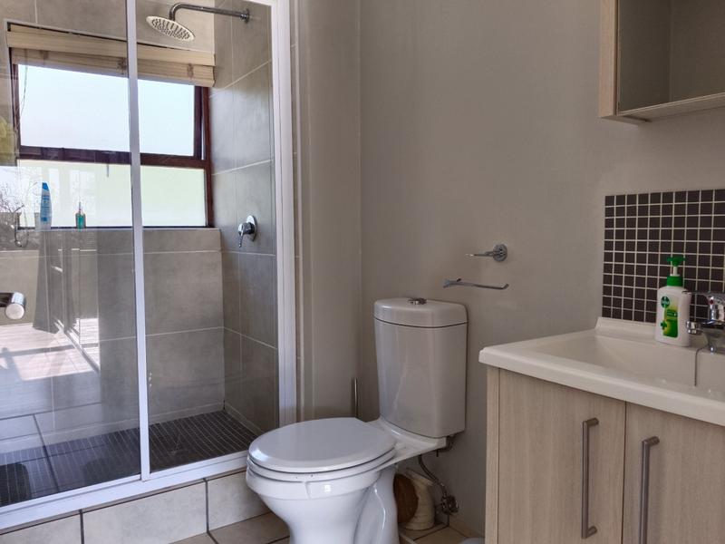 2 Bedroom Property for Sale in Broadacres Gauteng