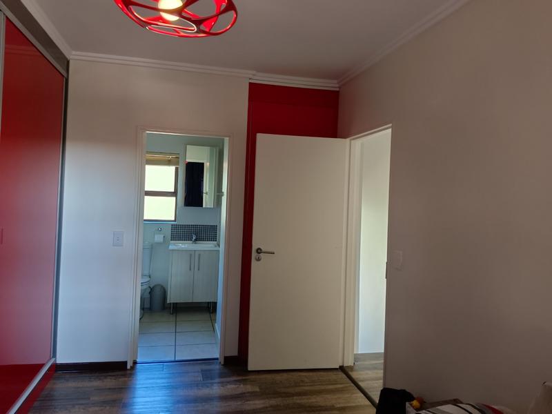 2 Bedroom Property for Sale in Broadacres Gauteng