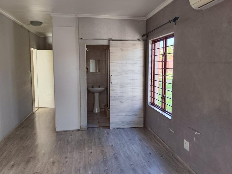 3 Bedroom Property for Sale in North Riding Gauteng