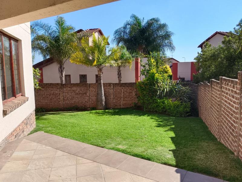 3 Bedroom Property for Sale in North Riding Gauteng