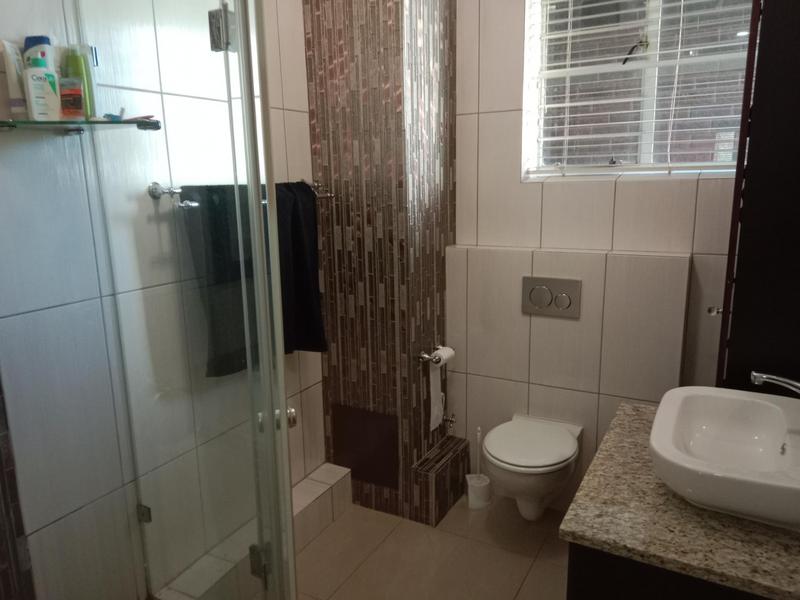 2 Bedroom Property for Sale in Bedford Gardens Gauteng