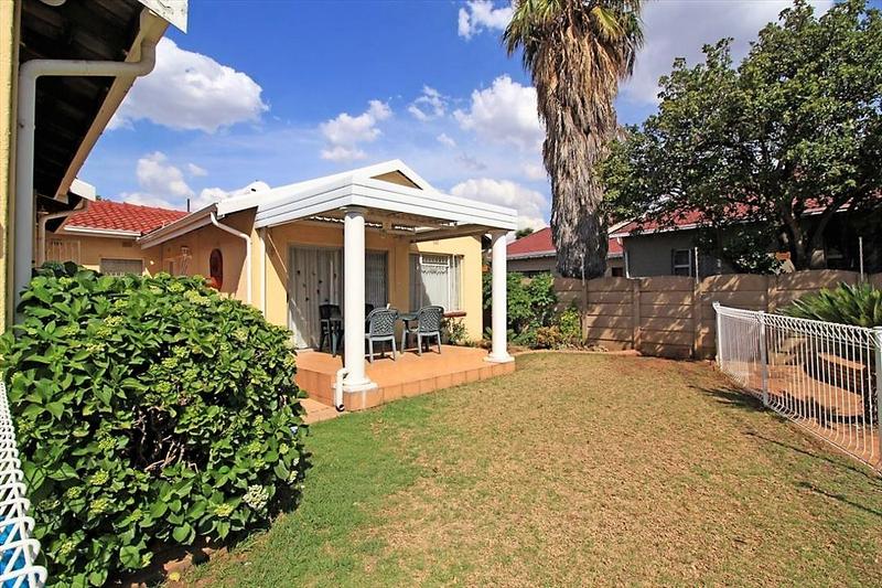 3 Bedroom Property for Sale in Freeway Park Gauteng