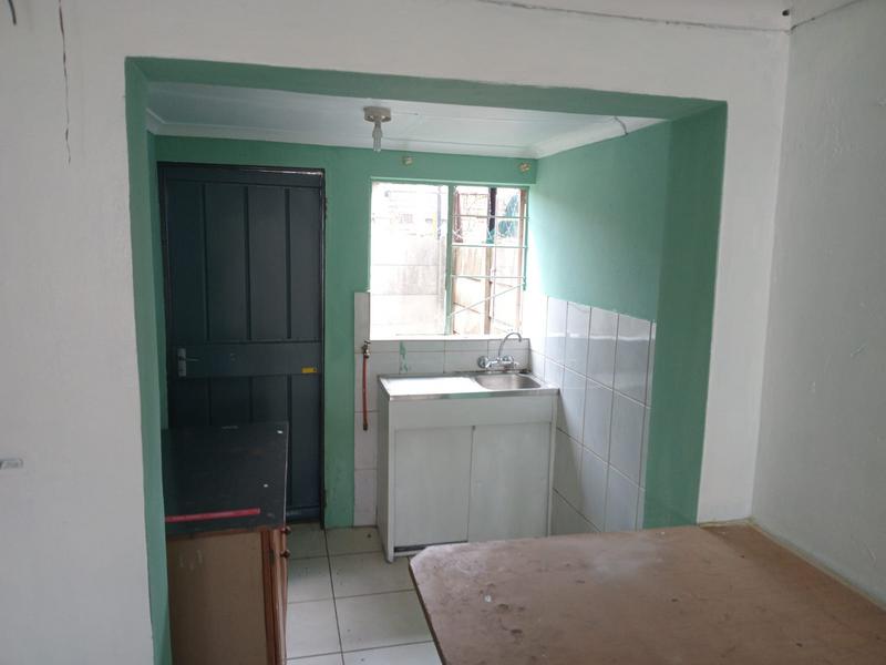 To Let 2 Bedroom Property for Rent in Van Dyk Park Gauteng