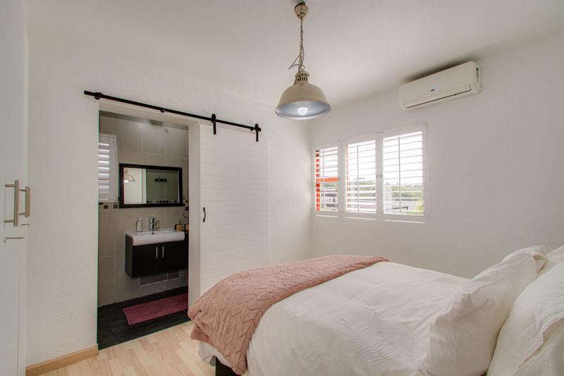 2 Bedroom Property for Sale in Sharonlea Gauteng
