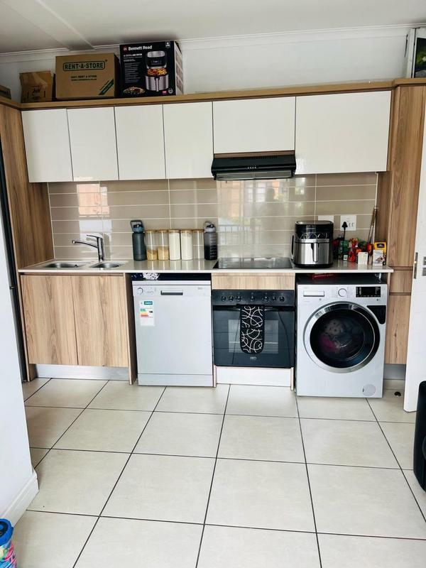 To Let 1 Bedroom Property for Rent in Linbro Park Gauteng