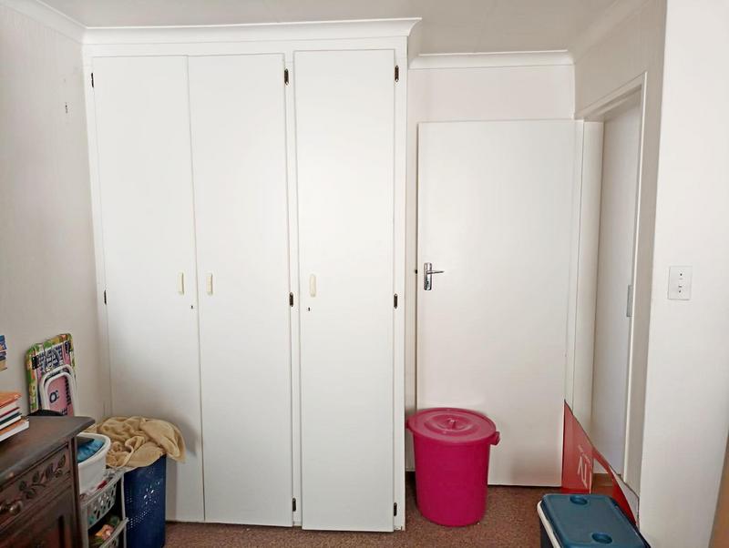 2 Bedroom Property for Sale in Sonneglans Gauteng
