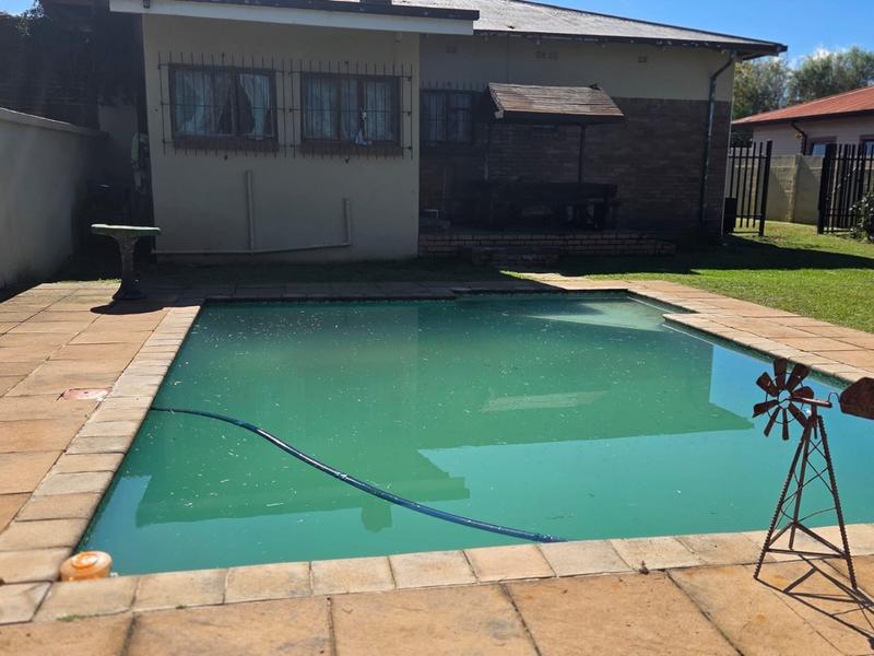 To Let 3 Bedroom Property for Rent in Discovery Gauteng