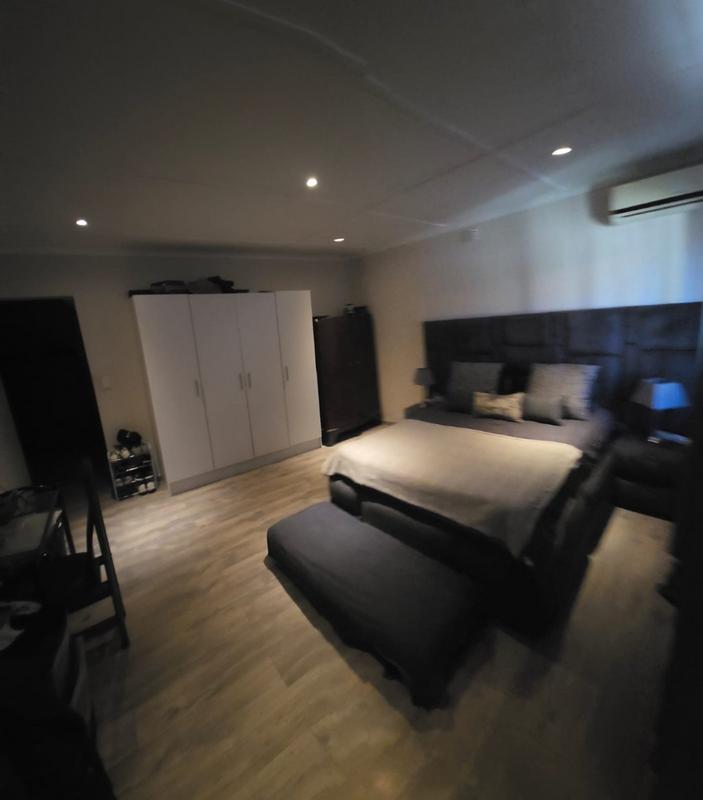To Let 3 Bedroom Property for Rent in Discovery Gauteng