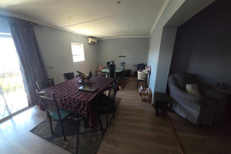 To Let 3 Bedroom Property for Rent in Discovery Gauteng