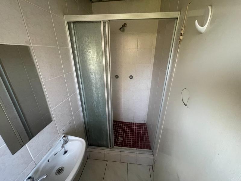 To Let 1 Bedroom Property for Rent in Maraisburg Gauteng