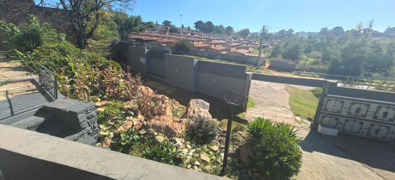 3 Bedroom Property for Sale in Lindhaven Gauteng