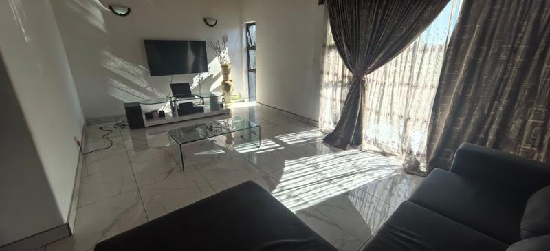 3 Bedroom Property for Sale in Lindhaven Gauteng
