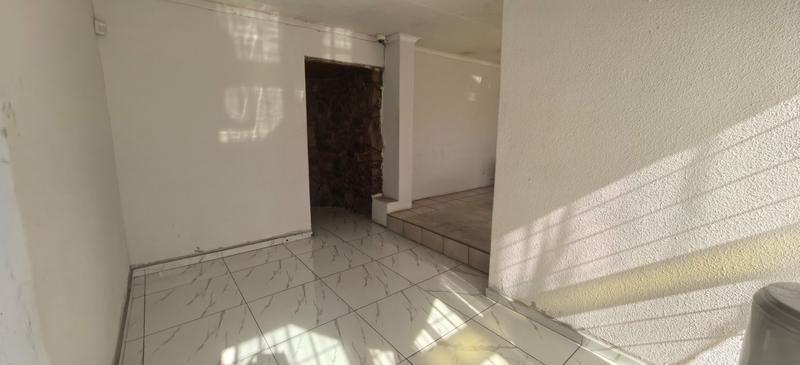 3 Bedroom Property for Sale in Lindhaven Gauteng