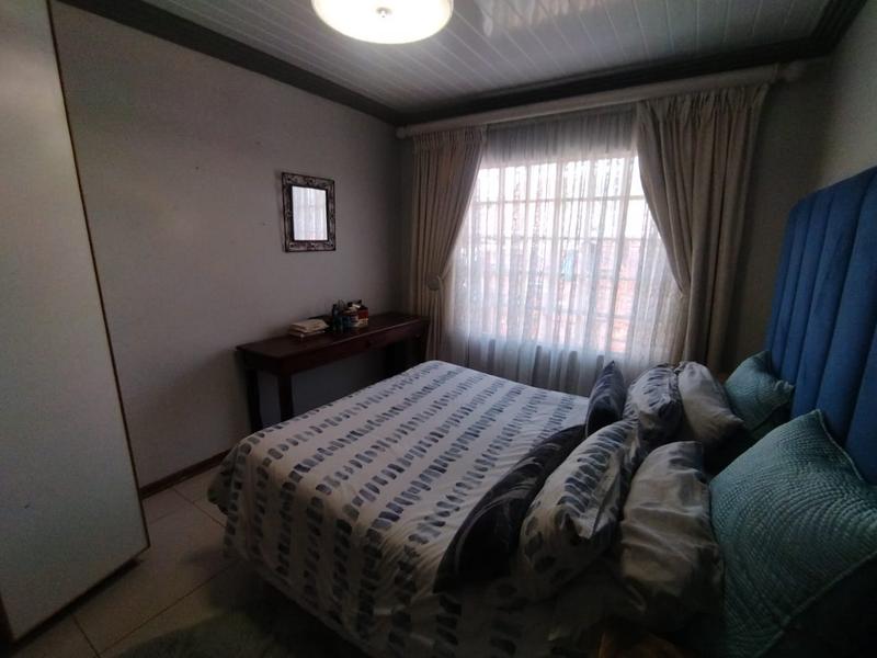 3 Bedroom Property for Sale in Garsfontein Gauteng