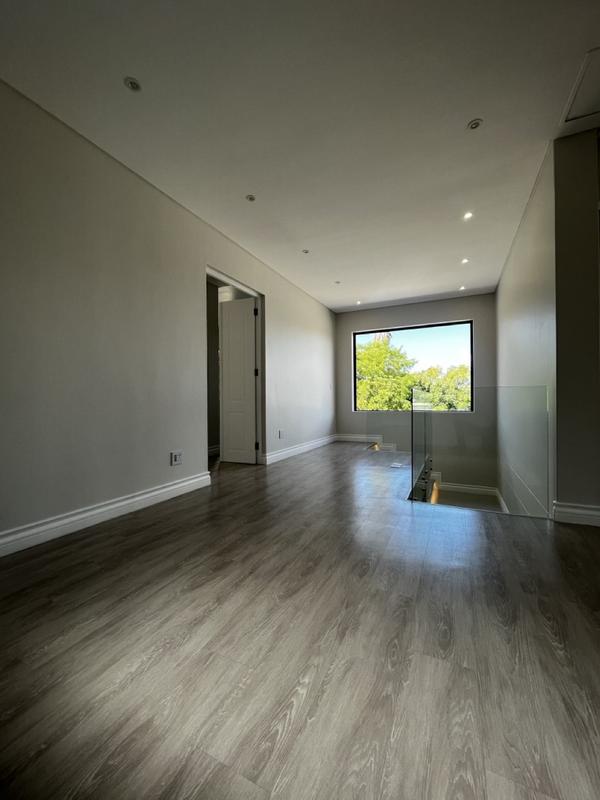 To Let 3 Bedroom Property for Rent in Hazelwood Gauteng