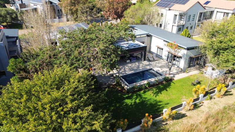 To Let 3 Bedroom Property for Rent in Copperleaf Estate Gauteng