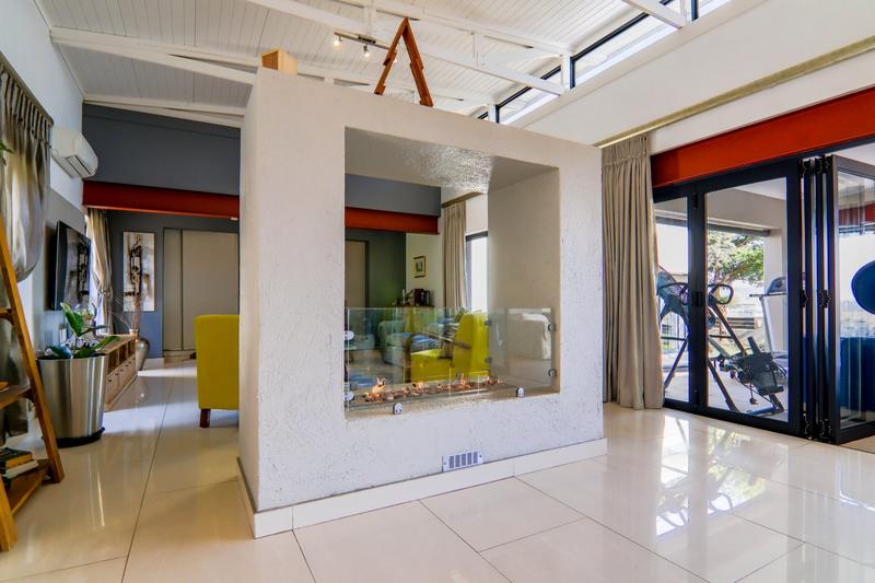 To Let 3 Bedroom Property for Rent in Copperleaf Estate Gauteng