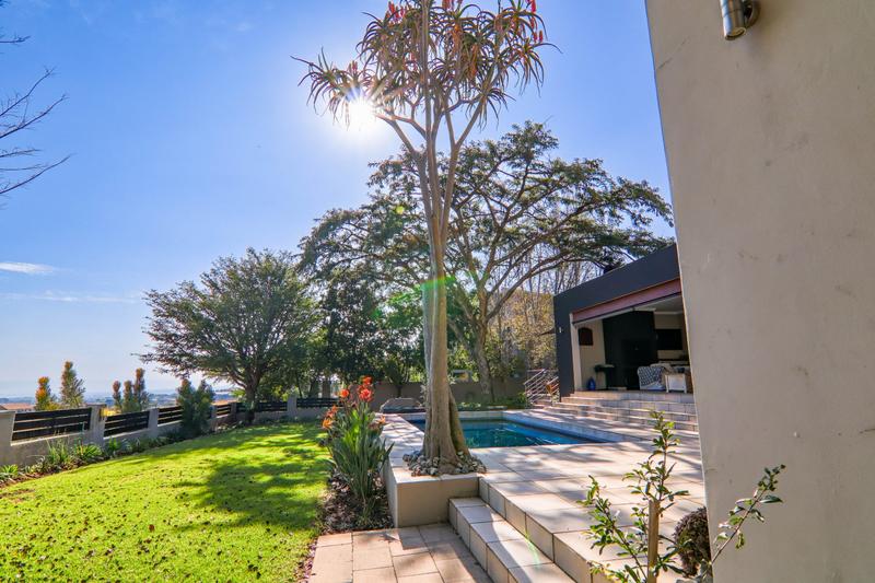 To Let 3 Bedroom Property for Rent in Copperleaf Estate Gauteng
