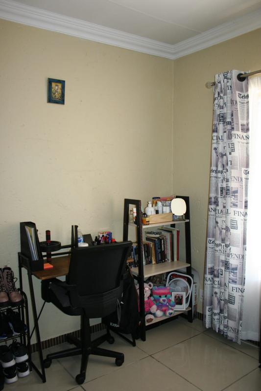 3 Bedroom Property for Sale in Amberfield Gauteng