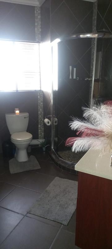 3 Bedroom Property for Sale in Amberfield Gauteng