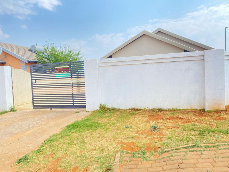 2 Bedroom Property for Sale in Benoni Gauteng
