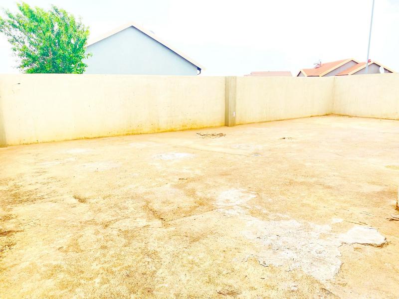 2 Bedroom Property for Sale in Benoni Gauteng