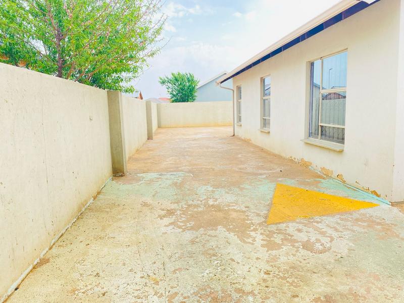 2 Bedroom Property for Sale in Benoni Gauteng