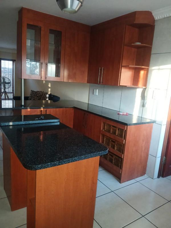 3 Bedroom Property for Sale in Greenhills Gauteng