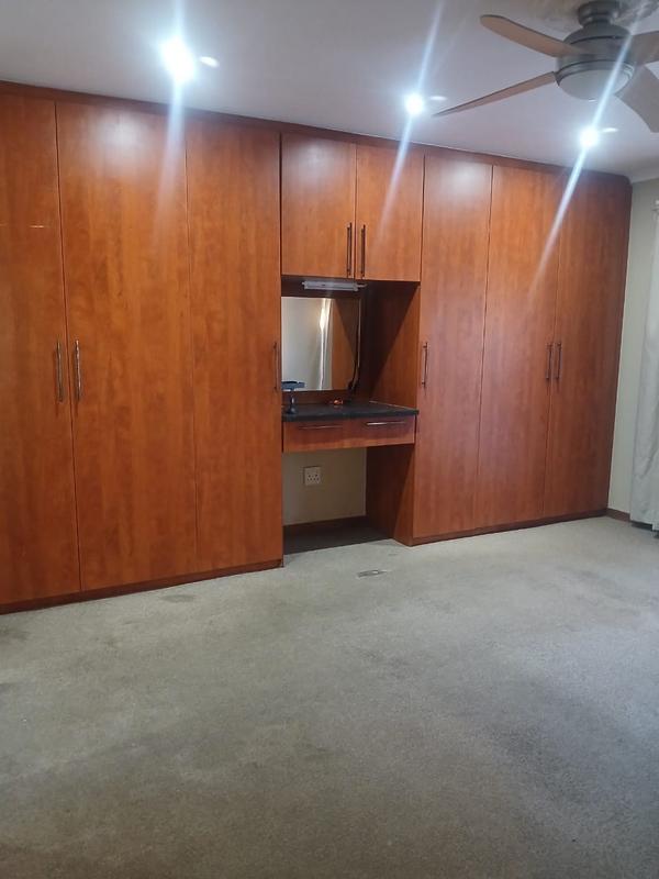 3 Bedroom Property for Sale in Greenhills Gauteng