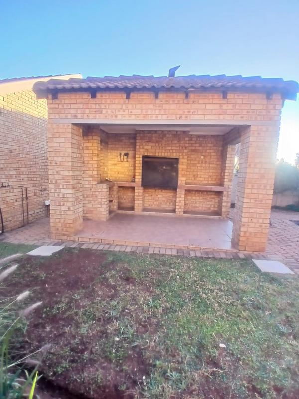 3 Bedroom Property for Sale in Greenhills Gauteng