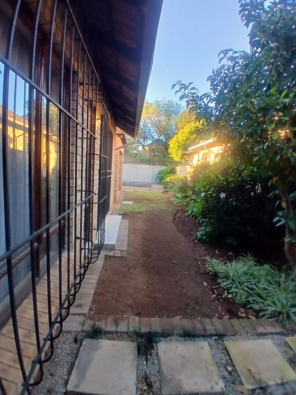 3 Bedroom Property for Sale in Greenhills Gauteng