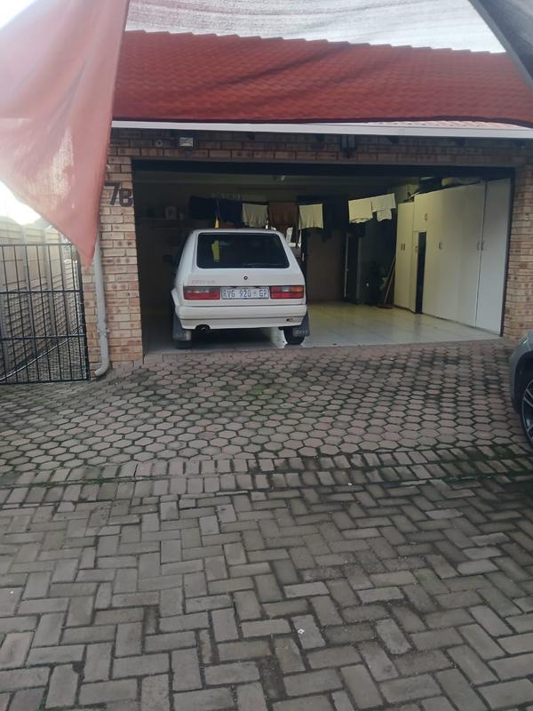 3 Bedroom Property for Sale in Greenhills Gauteng