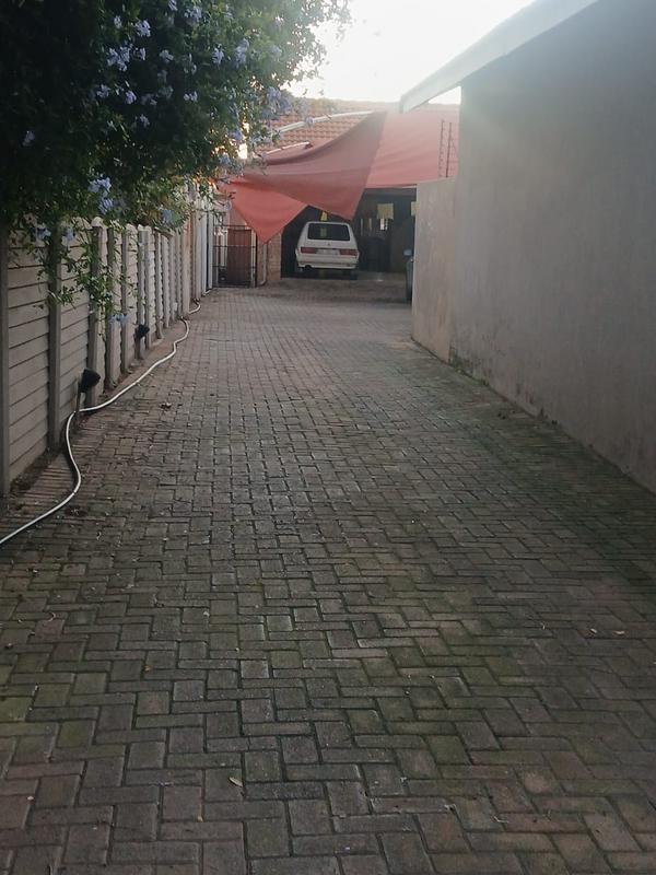 3 Bedroom Property for Sale in Greenhills Gauteng