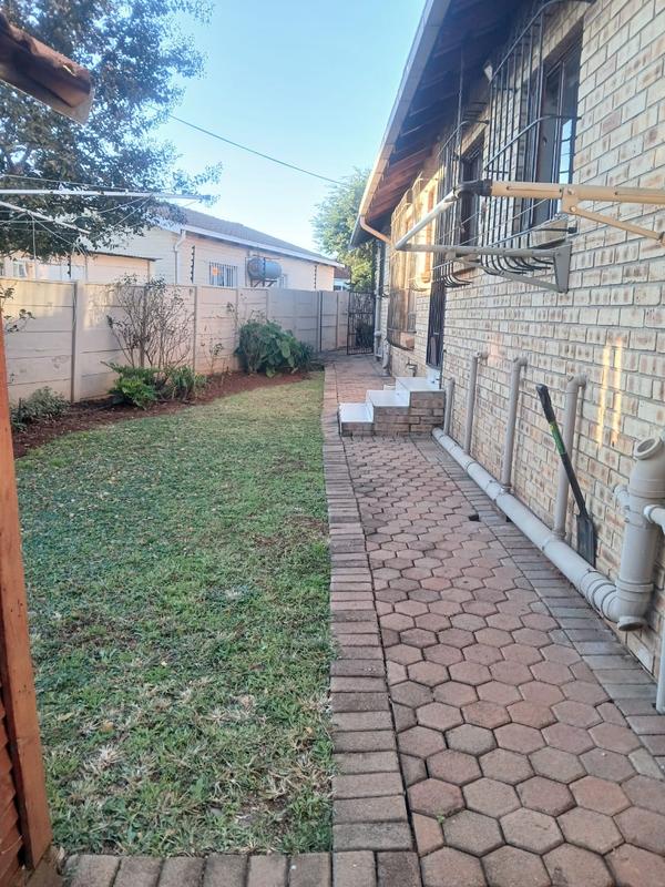 3 Bedroom Property for Sale in Greenhills Gauteng