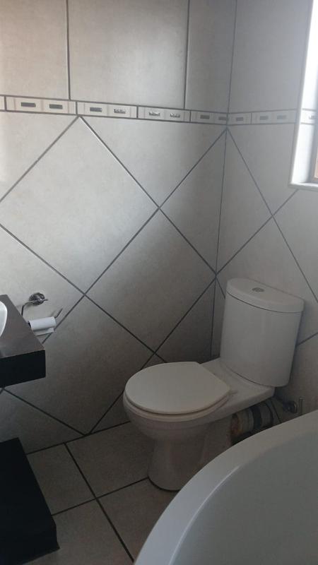 3 Bedroom Property for Sale in Greenhills Gauteng