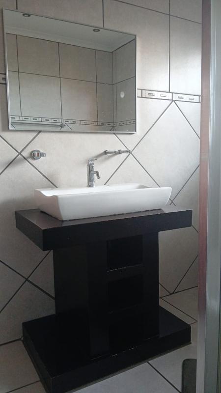3 Bedroom Property for Sale in Greenhills Gauteng