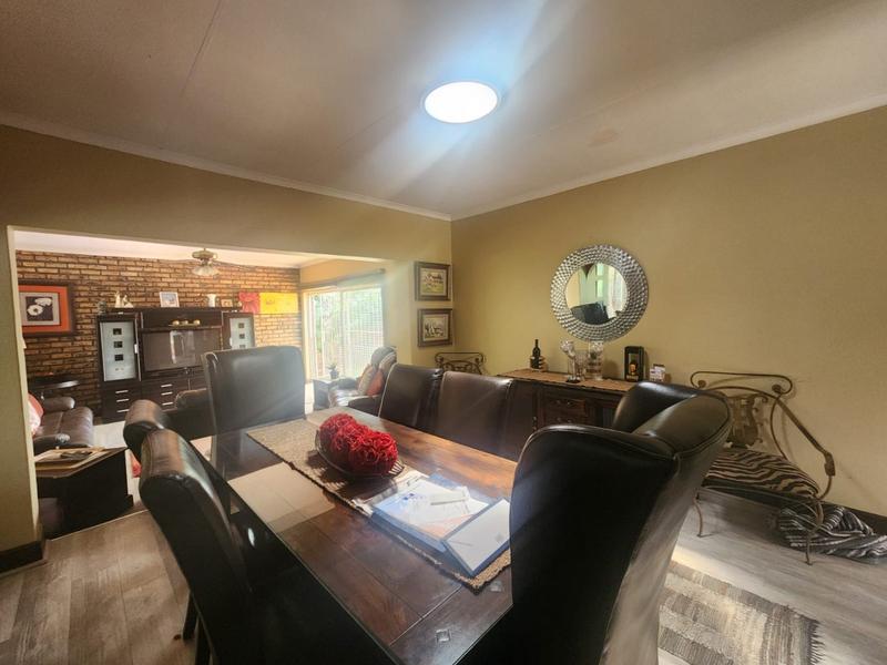 3 Bedroom Property for Sale in Helikonpark Gauteng