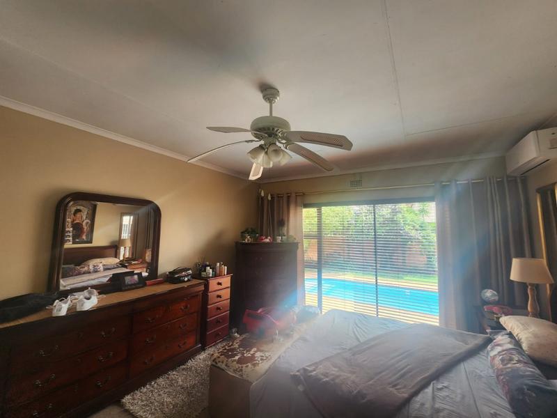 3 Bedroom Property for Sale in Helikonpark Gauteng