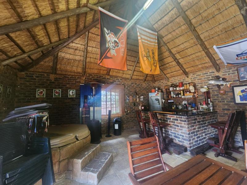 3 Bedroom Property for Sale in Helikonpark Gauteng