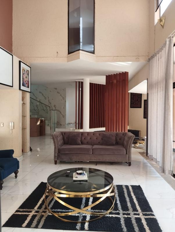 To Let 5 Bedroom Property for Rent in Hurlingham Gauteng