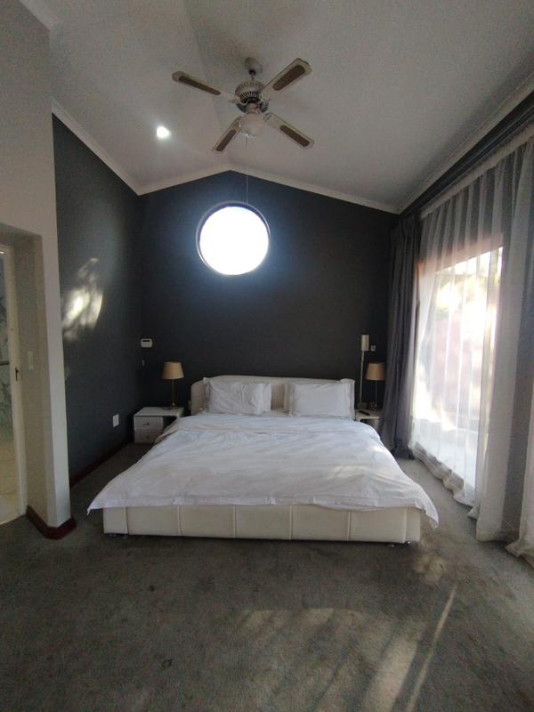 To Let 5 Bedroom Property for Rent in Hurlingham Gauteng