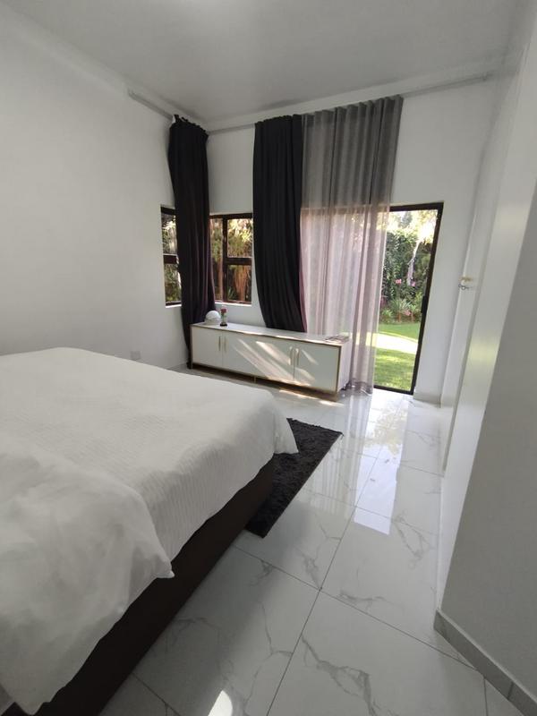 To Let 5 Bedroom Property for Rent in Hurlingham Gauteng