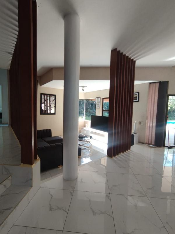 To Let 5 Bedroom Property for Rent in Hurlingham Gauteng