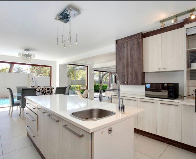 To Let 4 Bedroom Property for Rent in Morningside Gauteng